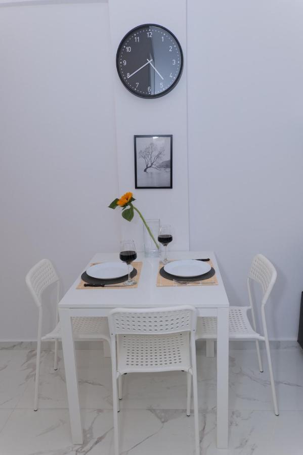 King'S Gambit Suite Thessaloniki Exterior photo
