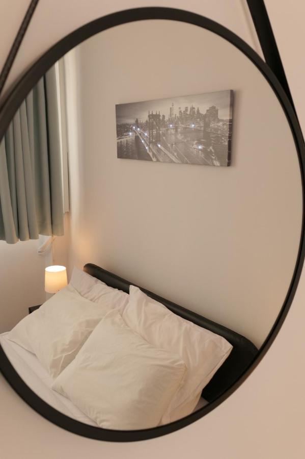 King'S Gambit Suite Thessaloniki Exterior photo